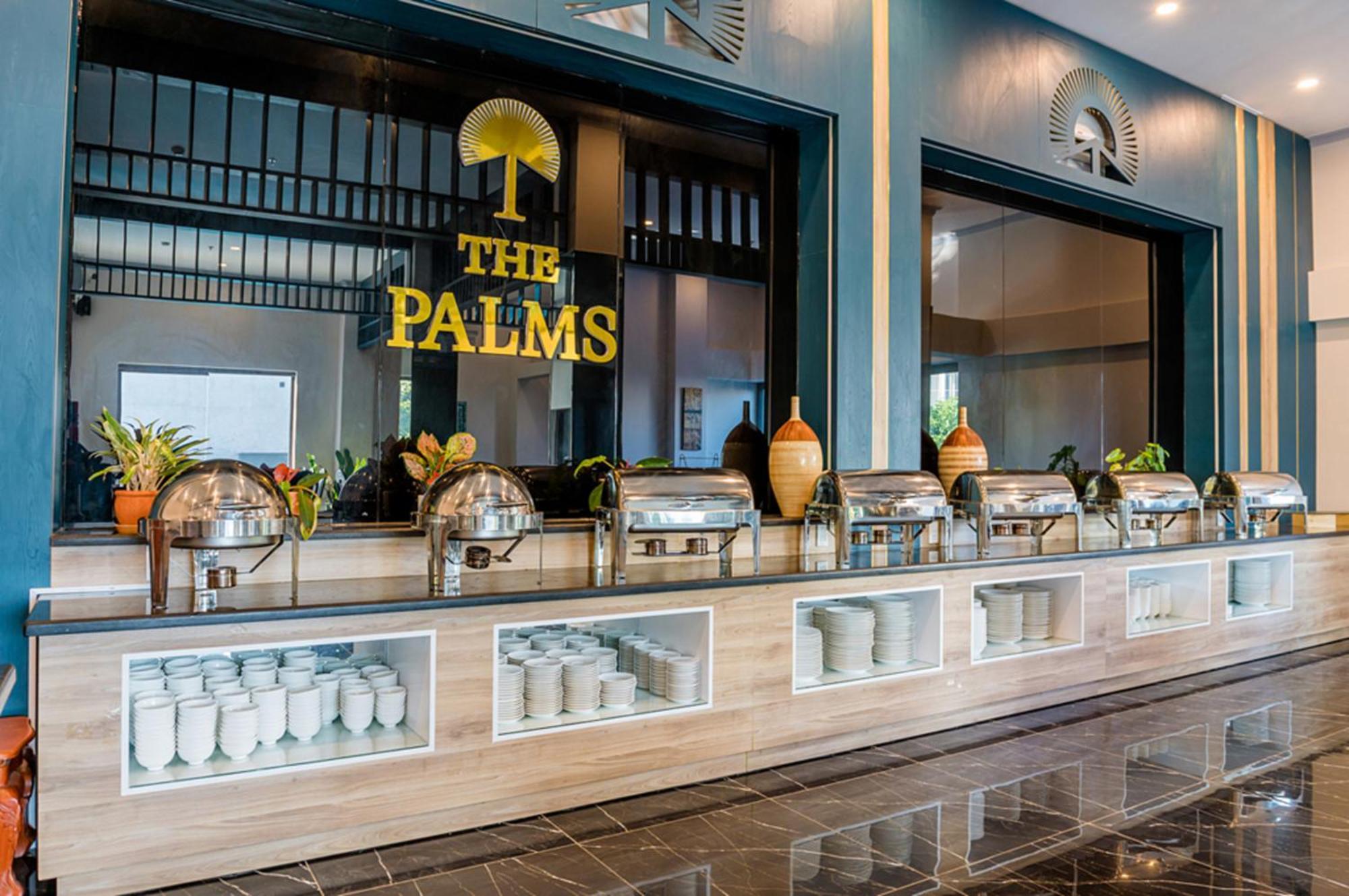 The Palms Hotel By Hmg Phan Thiet Exterior photo